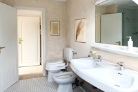 Exklusives Traumdomizil mit Privatpool in malerischer Lage von Bendestorf