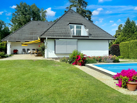 Exklusives Traumdomizil mit Privatpool in malerischer Lage von Bendestorf