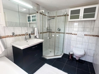 Wohnoase mit Charme – Stilvolles Haus und liebevoll gepflegter Garten