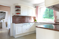 Offene Besichtigung: SO, 23.11.25, 13-14 Uhr!
Exklusives Traumdomizil mit Privatpool in Bendestorf