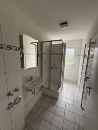 Wunderschöne 2-Zimmer-Whg. mit Balkon und Tiefgaragenstellplatz