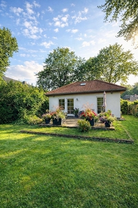 Charmantes Einfamilienhaus mit sonnigem Garten