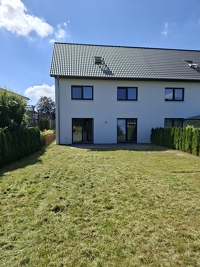 Moderne Doppelhaushälfte in Pinneberg-Quellental