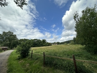 Leben auf einer Ebene: Stilvoller Winkelbungalow in Bendestorf