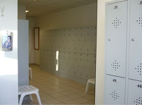 Autohaus mit Kfz-Werkstatt, Verkaufsfläche und Fitnessstudio in Ellerbek