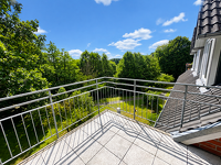 Großzügige, moderne Dachgeschosswohnung mit Balkon und Blick auf die Seeve