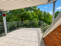 Großzügige, moderne Dachgeschosswohnung mit Balkon und Blick auf die Seeve