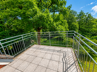 Großzügige, moderne Dachgeschosswohnung mit Balkon und Blick auf die Seeve