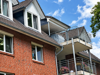 Großzügige, moderne Dachgeschosswohnung mit Balkon und Blick auf die Seeve