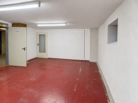 Großzügige 3-Zimmer-Wohnung mit Loggia und schönem Blick ins Grüne, mit Tiefgaragenstellplatz