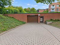Großzügige 3-Zimmer-Wohnung mit Loggia und schönem Blick ins Grüne, mit Tiefgaragenstellplatz